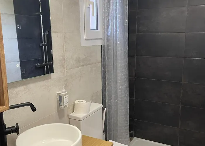 Hébergement de vacances St Cyprien Superbe Maison Avec Piscine Saint-Cyprien (Pyrenees-Orientales)