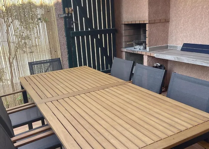 St Cyprien Superbe Maison Avec Piscine Hébergement de vacances *